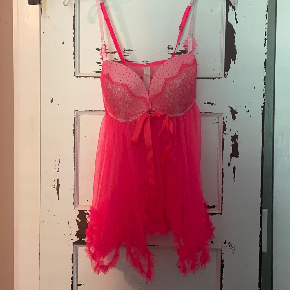 NWT Victoria’s Secret 2 piece nightie